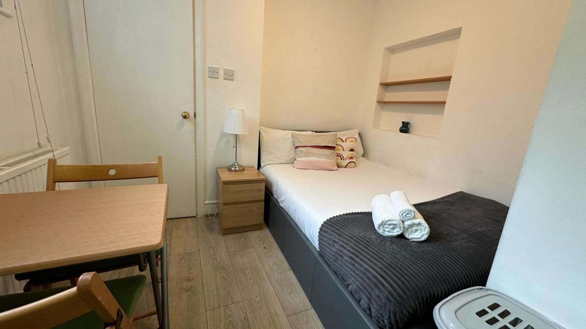 En-Suite Near Everything. Shepherd'S Bush - London Exterior photo